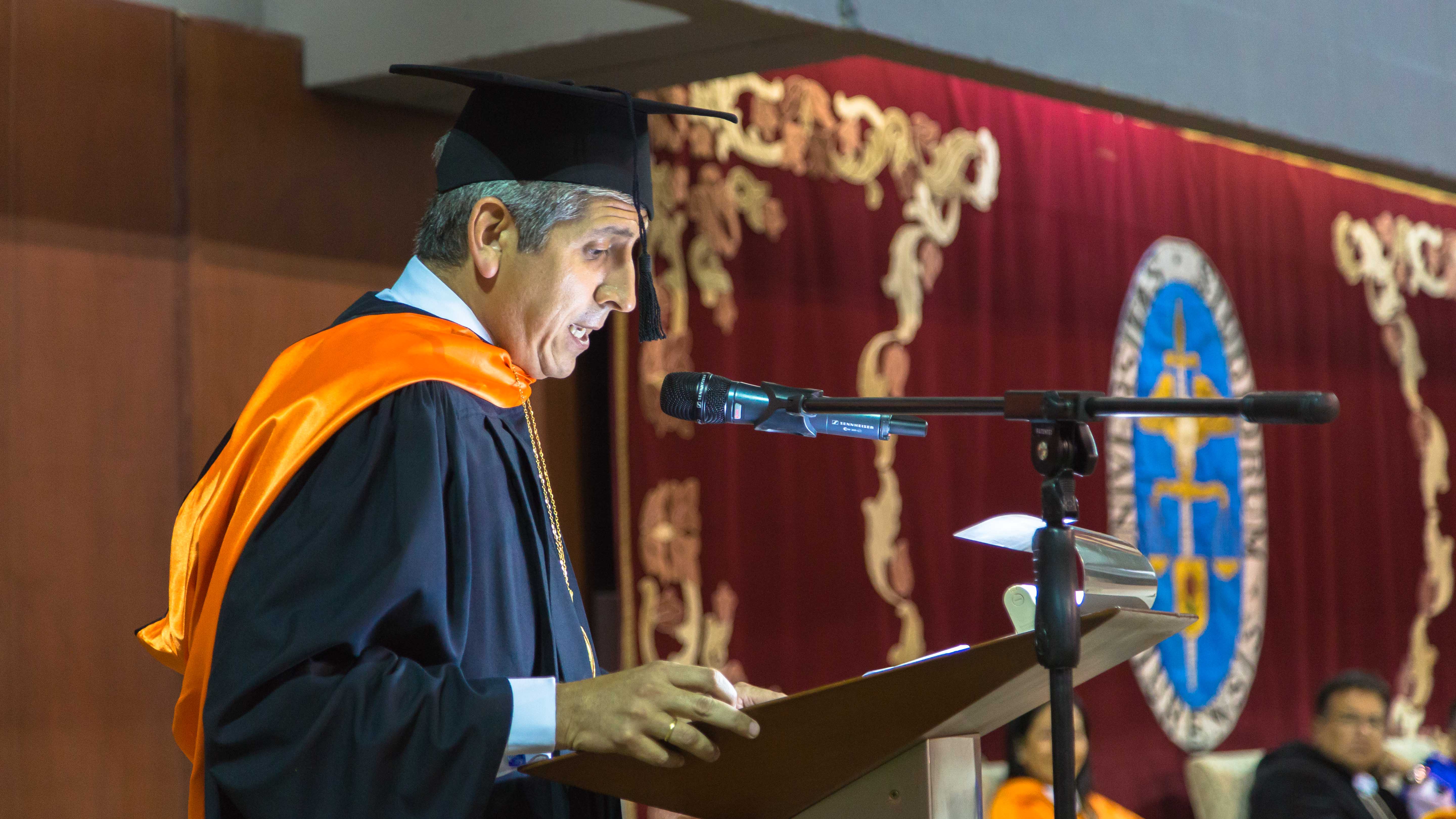 Graduaciones y titulaciones (20)