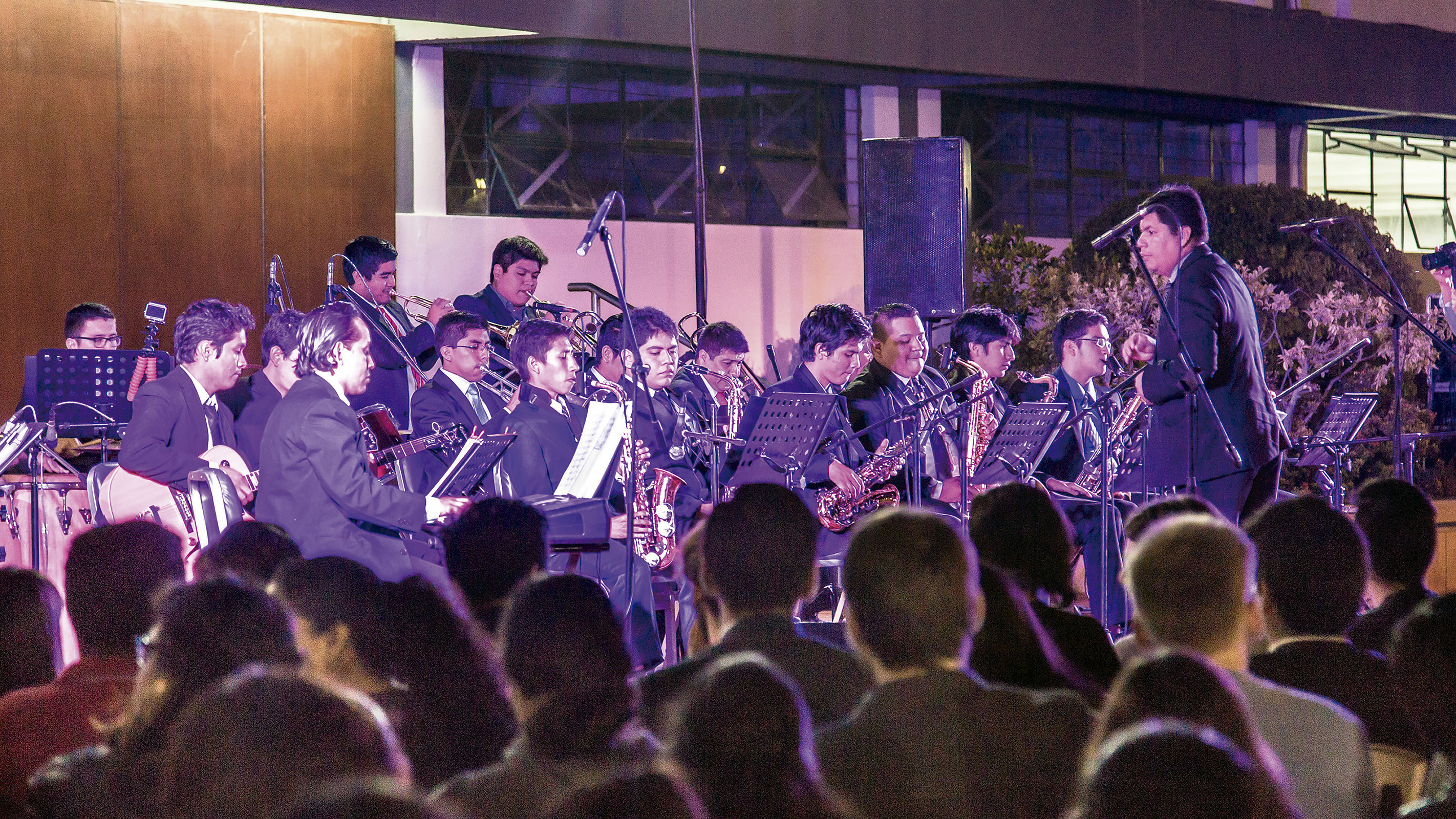 Baquetada Ensamble y Big band de la UDEP en concierto (1)