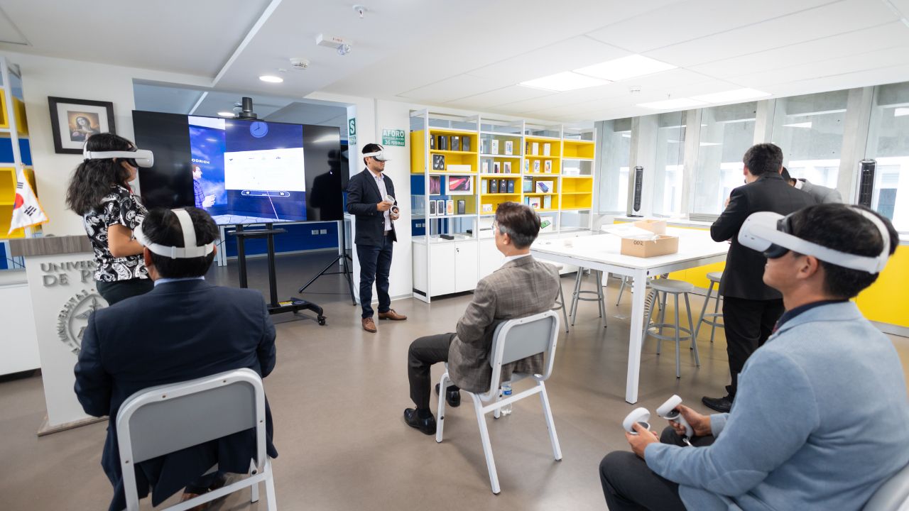 La UDEP inaugura el Laboratorio de Innovación junto a la Cooperación de ...
