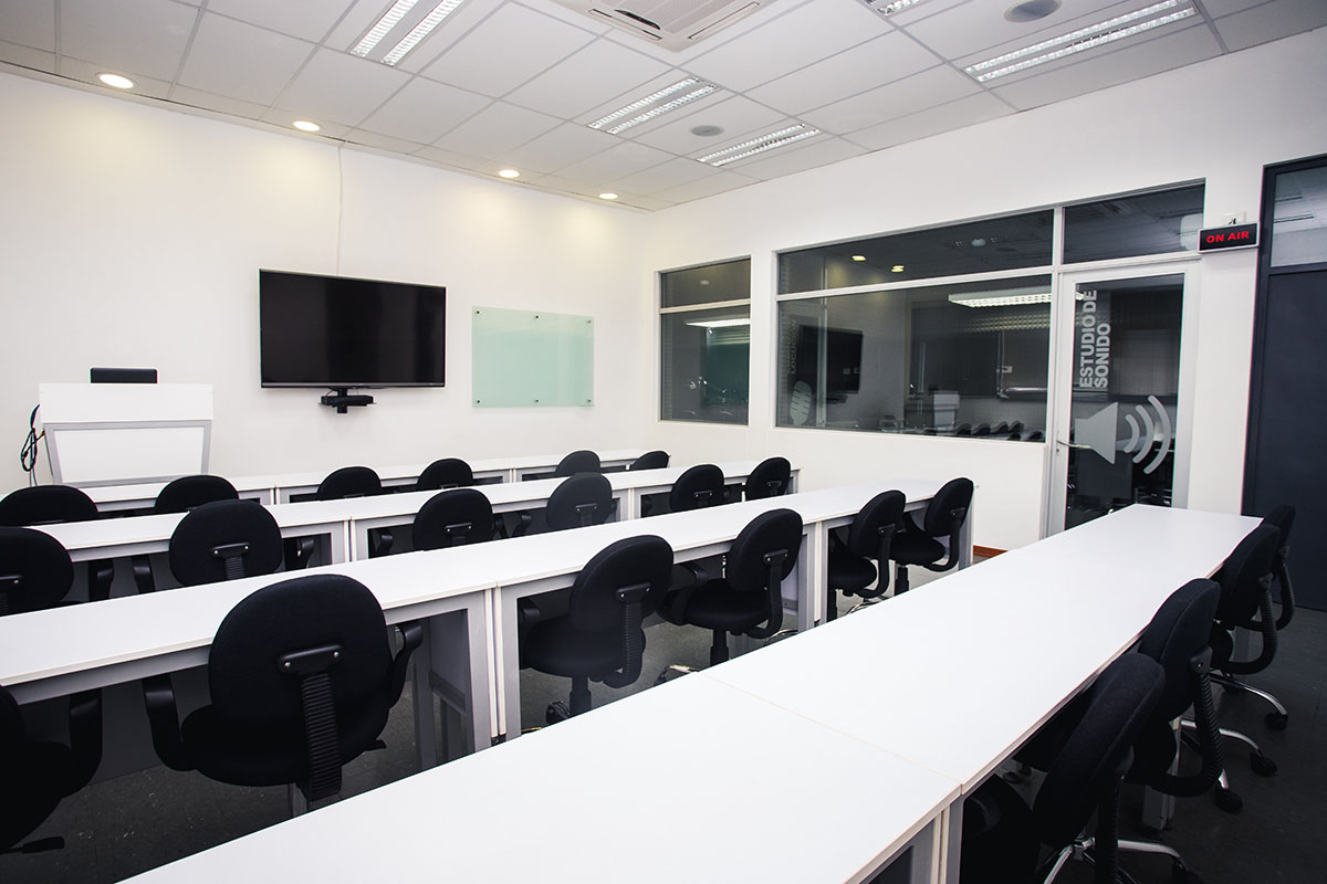 2018_04_11 UDEP - Infraestructura 100