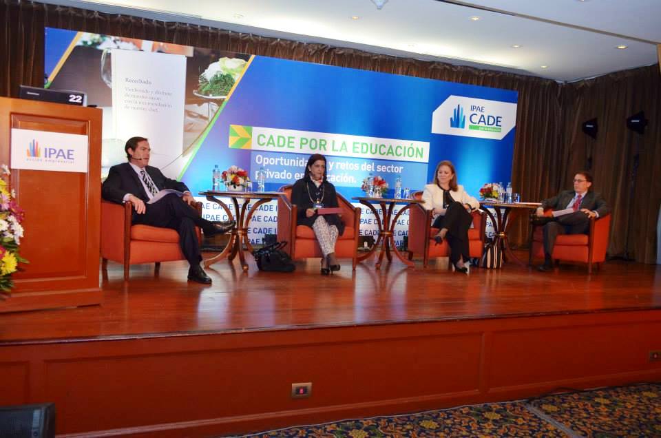 CADE2014_mariapiachirinos