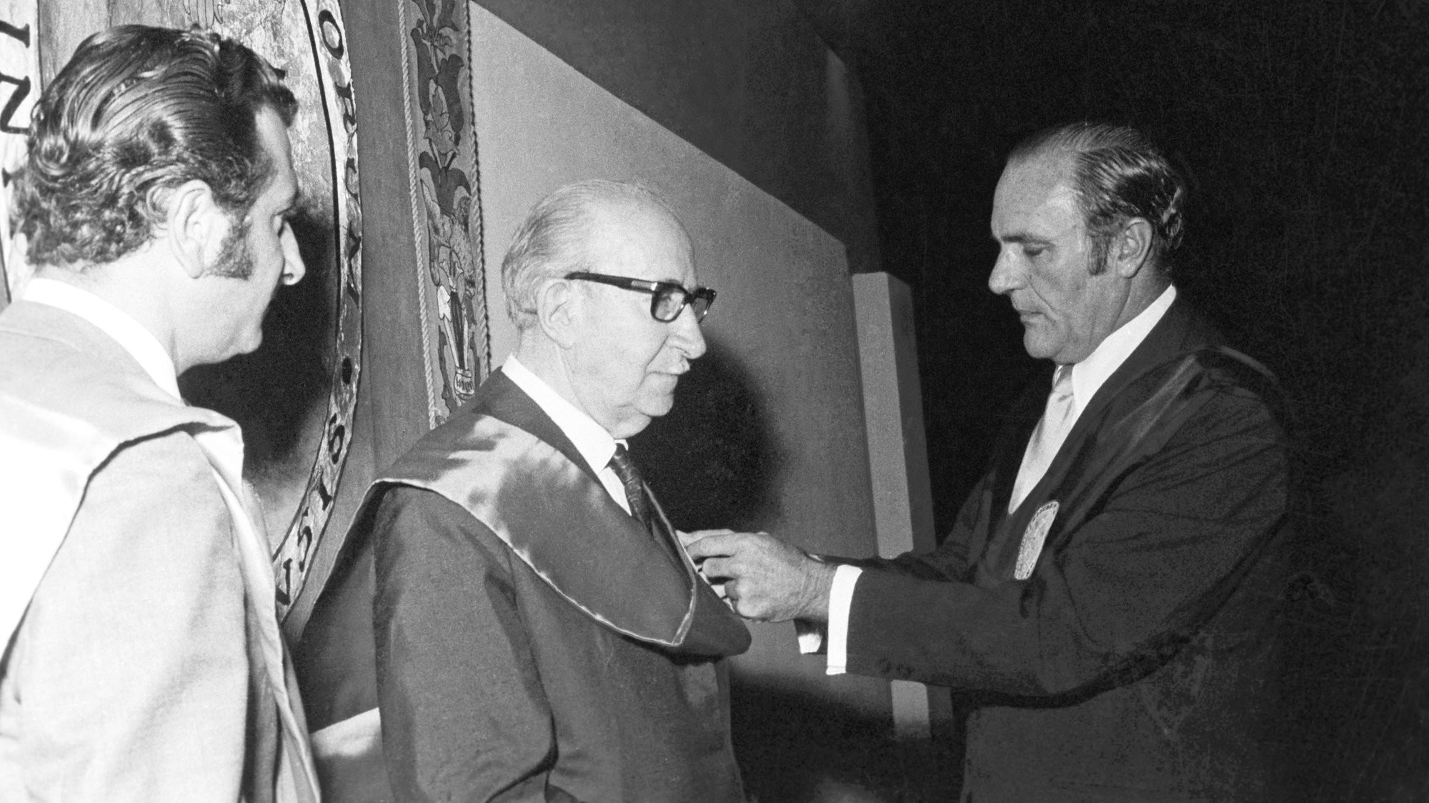 José Luis Bustamante y Rivero visitó el campus para dictar la Lección Inaugural del Año Académico 1971.